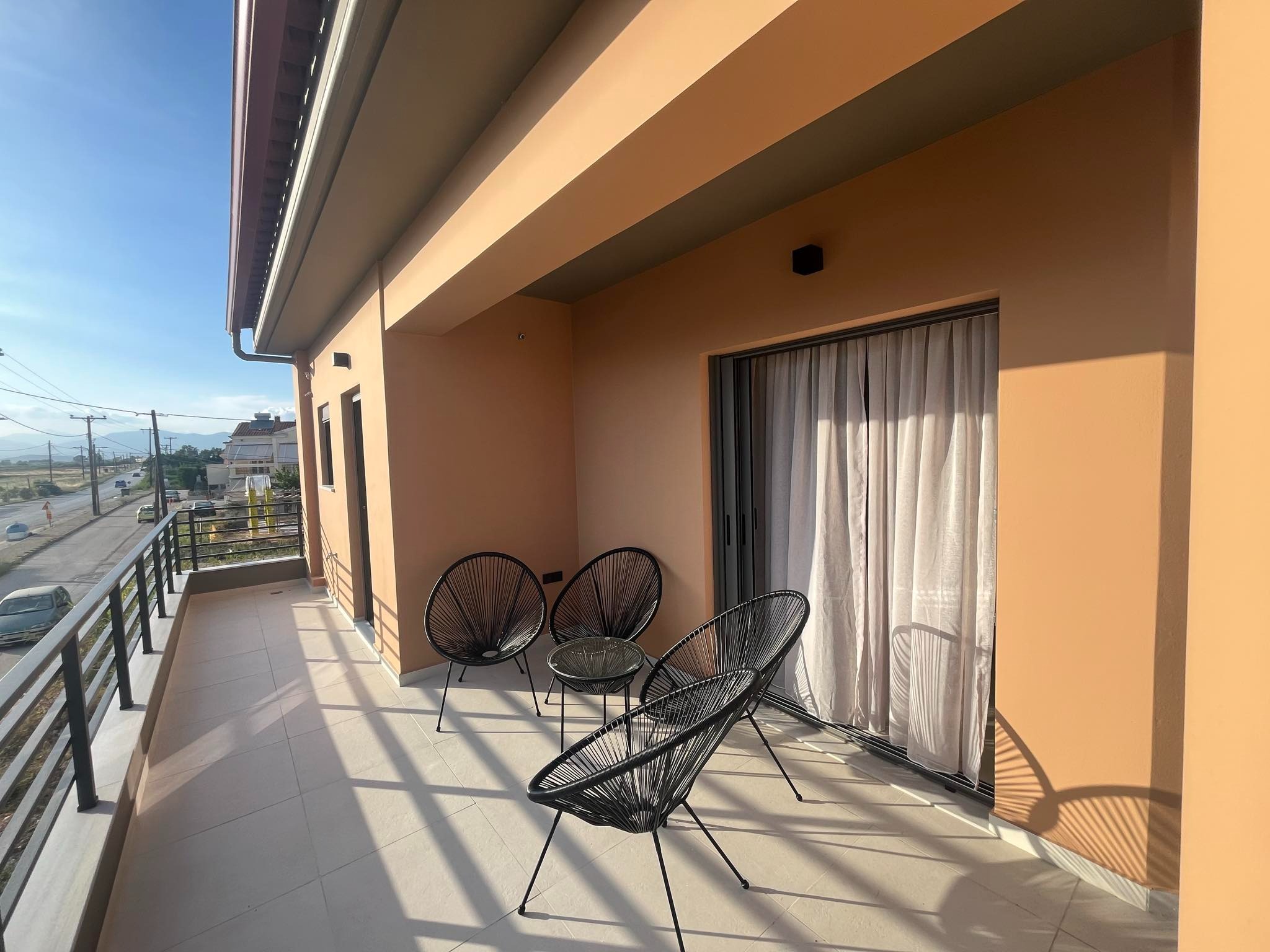 OliveVine 1 interior